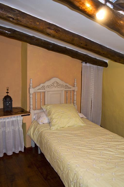 Casa Rural Los Lilos Gotor Phòng bức ảnh